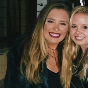 Meet your Posher, Abigail